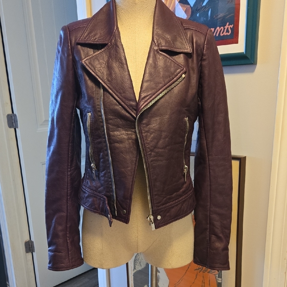Balenciaga Deep Plum Purple Leather Jacket Size 38 Autheticated Silver Tone